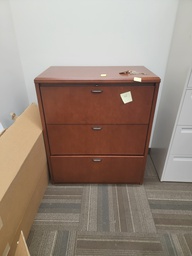 [#D8-639] 3 drawers cabinet -wood