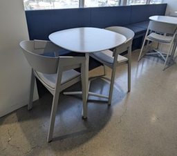 [#C2-56] Table, standard height, white