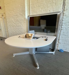 [#C5-29] Collaboration Table (table only)
