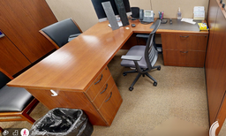 [#E6] desk