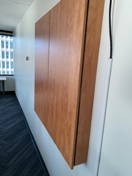 [#F5-36] Wooden Whiteboard