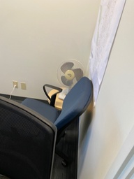 [#C7-72] Little End Table