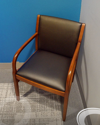 [#B9-5] Black guest chair