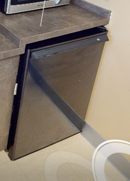 [#G9-19] Mini fridge