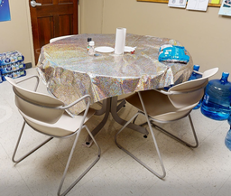 [#C4-11] Round meeting table