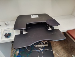 [#C21-117] Varidesk Pro Plus 30"