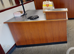 [#E5-4] CSC desk