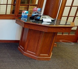 [#C4-22] Round Table Large