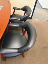 [#B9-20] Redwood/Black Cushion Chair