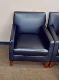 [#B12-6] Black lounge chair