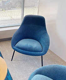 [#B12-5] Bluelounge chair