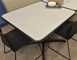 [#C4-30] Square Lunch Room Table