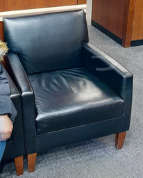 [#B12-6] Black lounge chair
