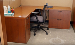 [#E6-2] L-shaped desk