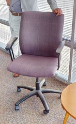 [#B13-7] Task Chair