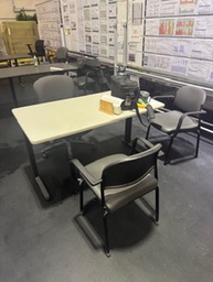 [#B4-4] Café Chairs