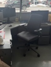 [#B13-7] Desk Chair (Photo Representation)