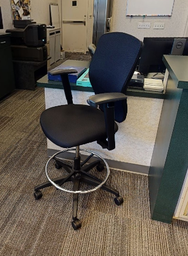 [#B13-10] Teller Stool 