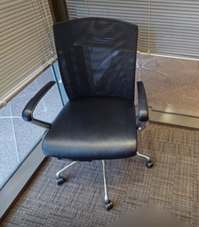 [#B5-4] Conference chairs - blk