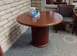 [#C4-5] Communal Table