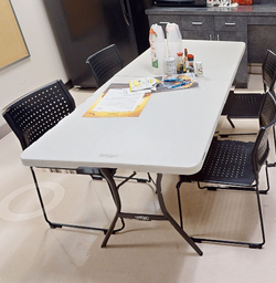 [#C8-8] Folding Table