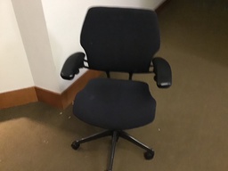 [#B13-1351] Task chair black