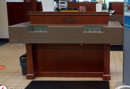 [#C4-18] Cheque desk