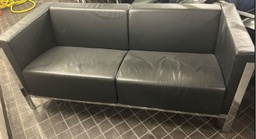 [#B6-14] Black Leather Sofa