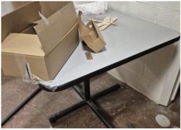 [#C2-6] Square table