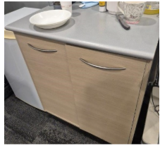 [#D17-18] 2 Door Coffee Stand