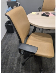 [#B13-25] Leather Think Chair