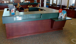 [#E5-7] reception desk