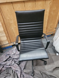 [#B5-3] Swivel Chair