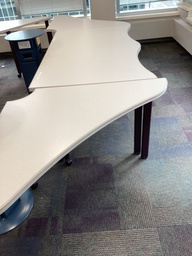 [#C4-16] Wavey Tables with Wheels