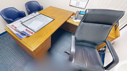 [#E6-2] L-shaped desk