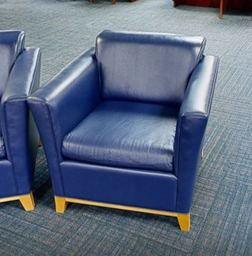 [#B12-6] Blue lounge chair