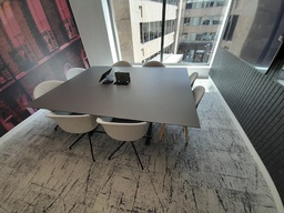 [#C6-14] Black table (meeting room)