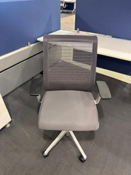 [#B13-4] GREY STEELCASE THINK CHAIRS