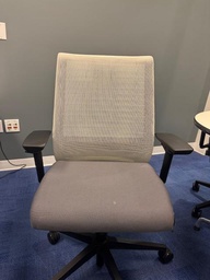 [#B13-33] TRAINING ROOM/CONF THINKCHAIRS
