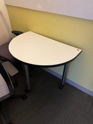 [#C11-109] HALF ROUND MOBILE TABLE