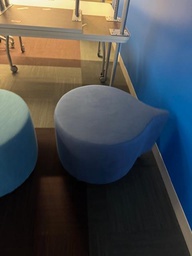 [#B11-139] BLUE OTTOMAN