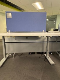 [#E10-152] 58" STEELCASE SIT STAND