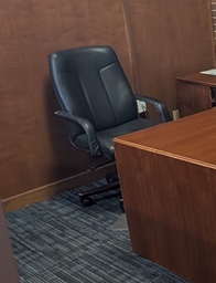 [#B5-2] Leather Desk Chair