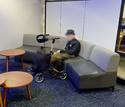 [#B12-2] Lounge Chair