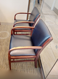 [#B9-3] Black guest chair