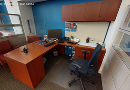 [#E6-7] L-shaped desk w/overhead