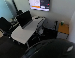 [#E2-1] Desks