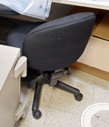 [#B12-4] Blue task chair no arms