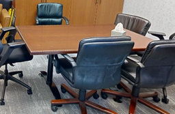 [#C5-17] Small Conference table