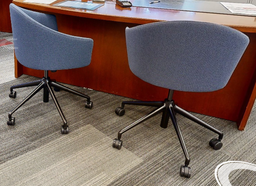 [#B8-5] Blue mobile guest chair